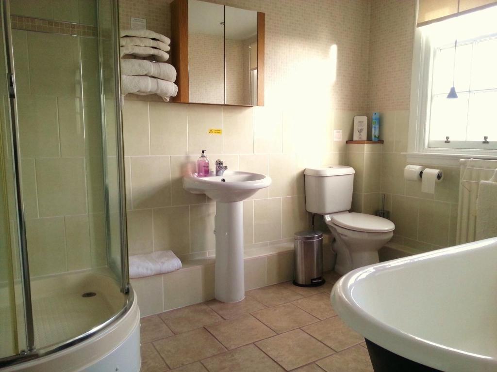 Hotel Westcot Callander Esterno foto